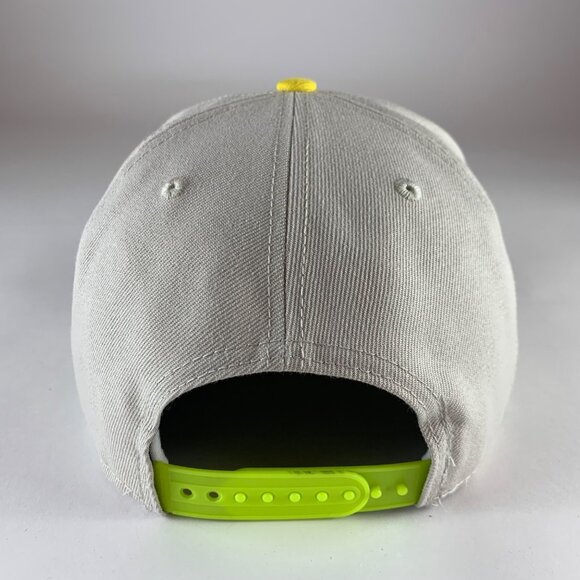 World Baseball Classic Beige New Era 9Fifty Snapback Adjustable Hat New - Picture 3 of 7